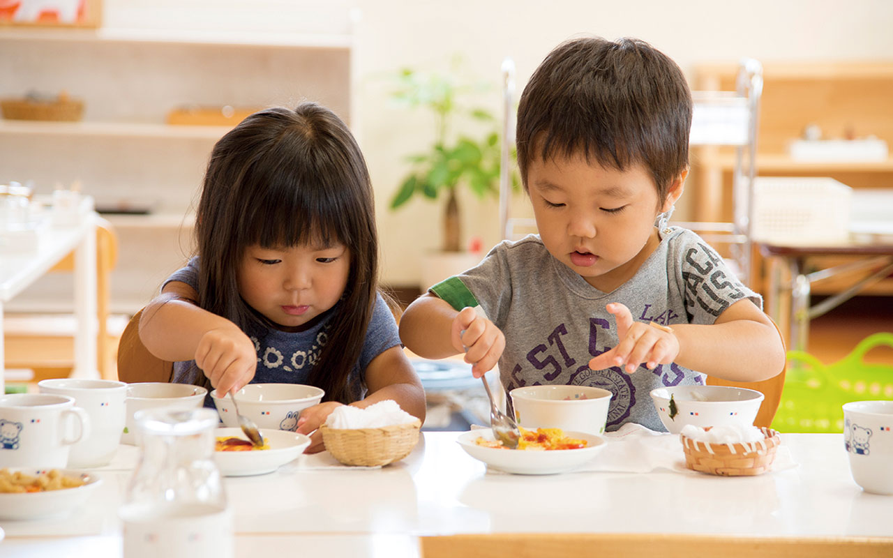 給食